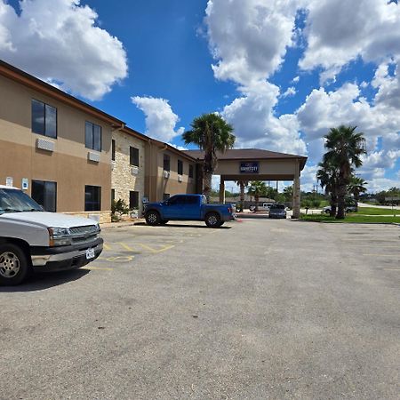 Karnes City Lodge Экстерьер фото
