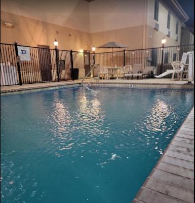 Karnes City Lodge Экстерьер фото